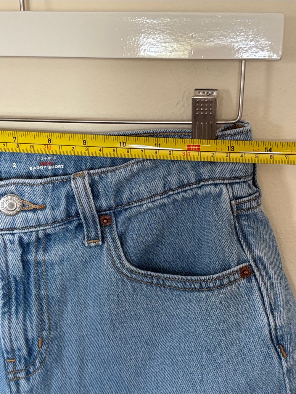 Old Navy Women’s Light Blue Denim High-Rise Baggy Short HighWaist Women’s Shorts - Picture 7 of 11